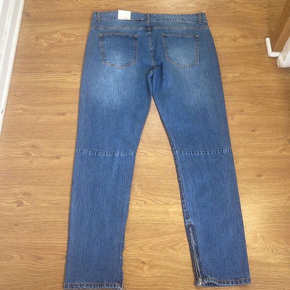 FashionNova Men Size 40 Light Blue Jeans - Picture 4 of 7